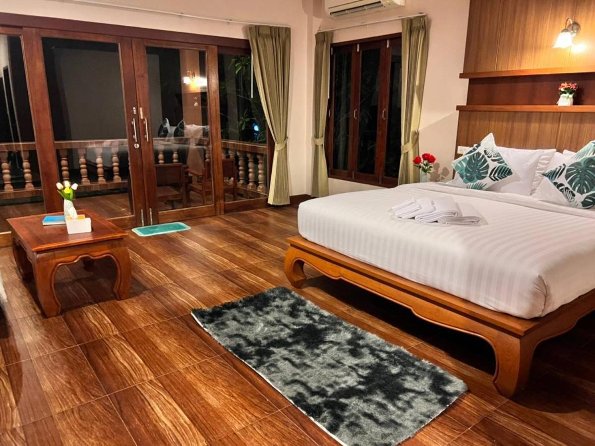 Haad Yao Bayview Hotel パンガン島 部屋 写真